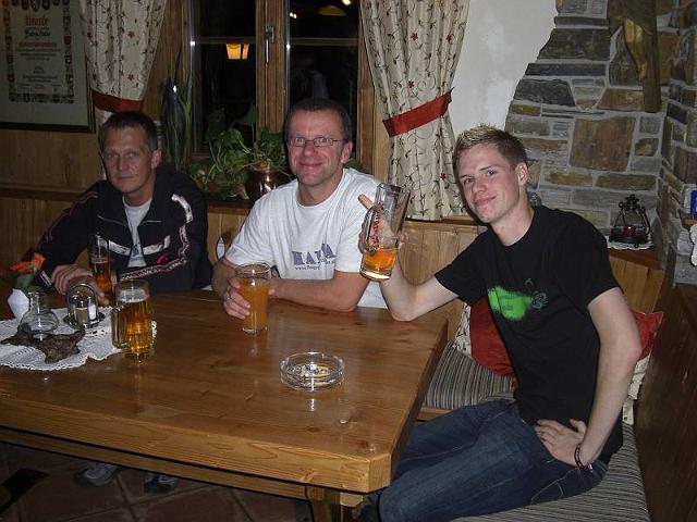 jhv2008_16.jpg