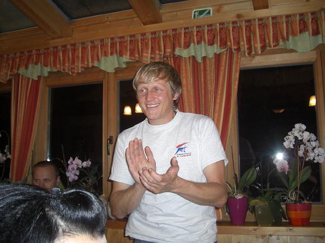 jhv09_003.jpg