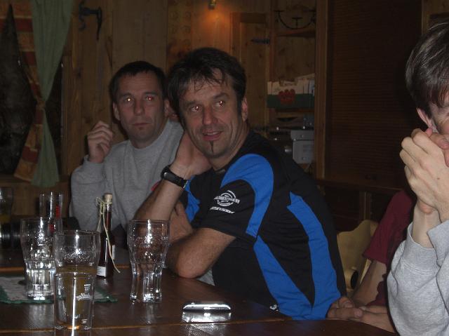 jhv09_006.jpg