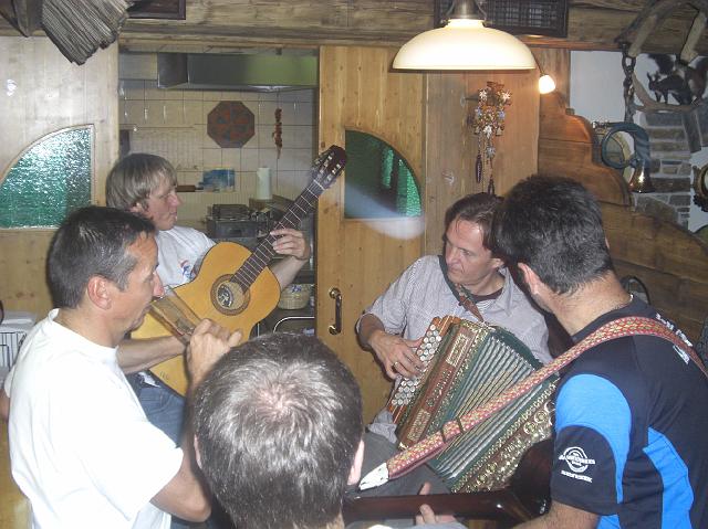 jhv09_025.jpg