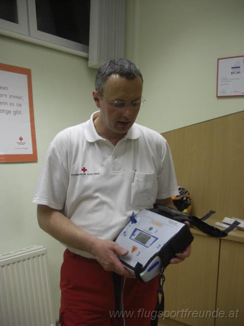 2012_Erste-Hilfe-Kurs_29.JPG