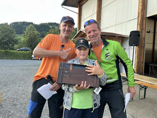greb_trophy_076