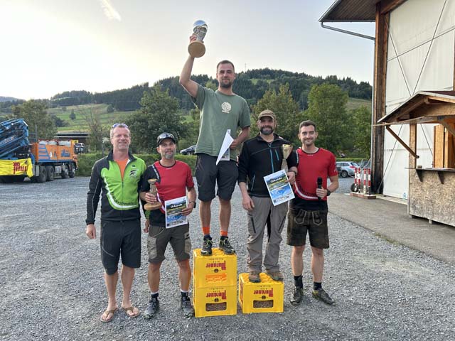 greb_trophy_079