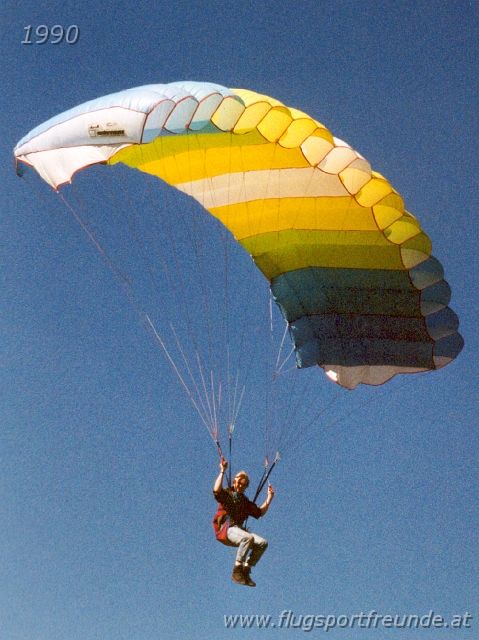 1990_01.jpg
