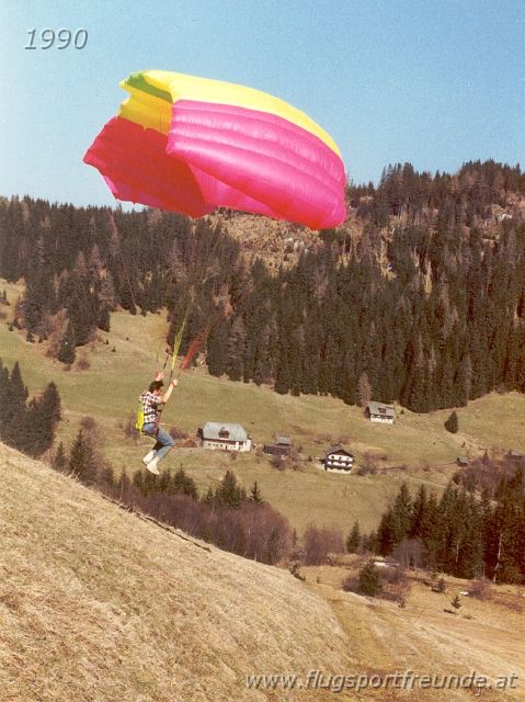 1990_02.jpg
