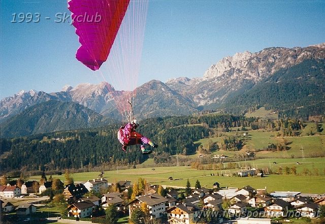 1993_skyclub_015.jpg