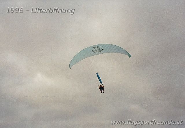1996_lift_007.jpg