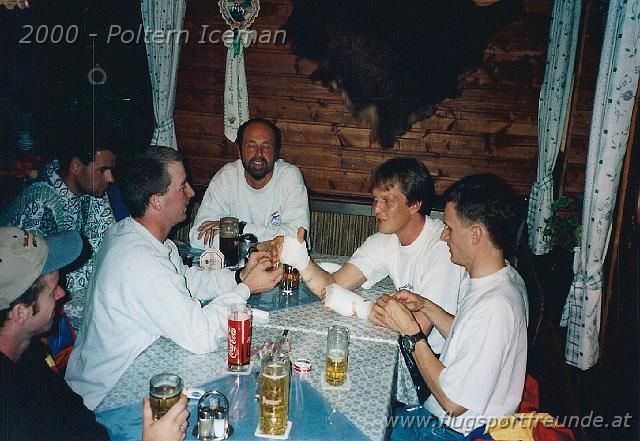 2000_poltern_003.jpg