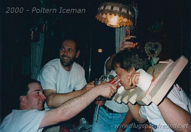 2000_poltern_005.jpg
